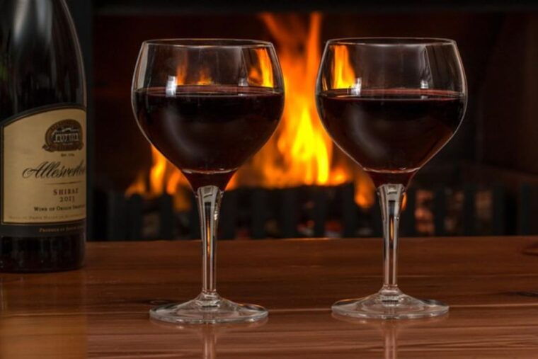 wines-and-cheeses-tasting-experience-at-home