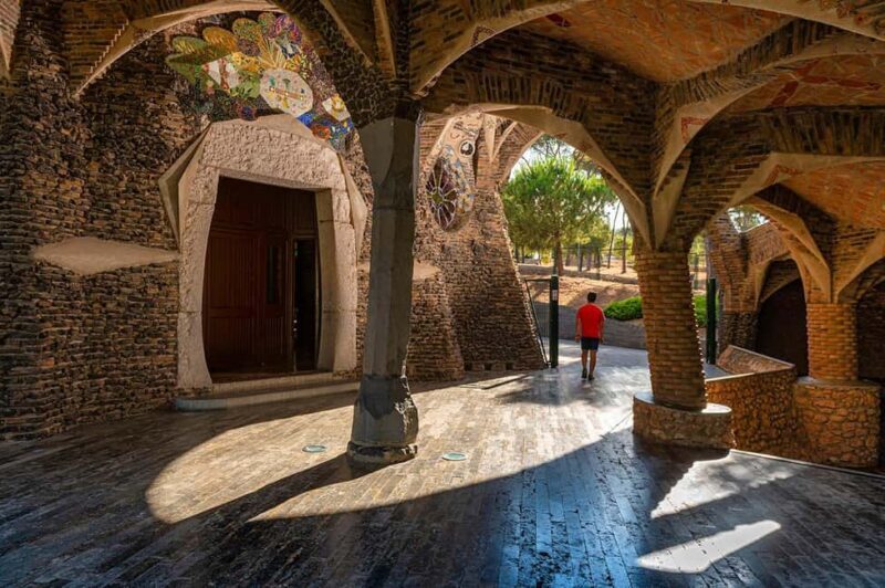 Wines & Wonders: Gaudís Hidden Gems - Key Points
