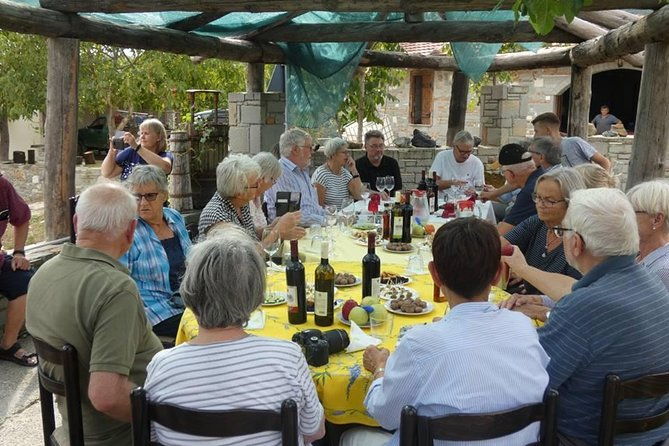 winetasting-tour-in-alpeta-winery-roshnik-village-by-1001-albanian-adventures