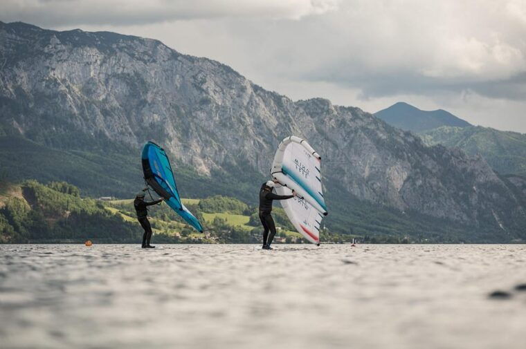 wingsurf-beginner-lessons-on-sup