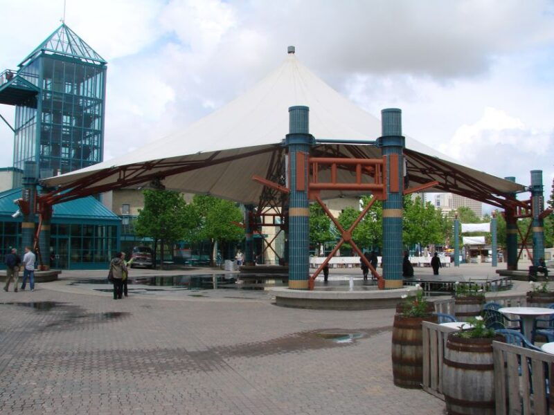 winnipeg-the-forks-self-guided-smartphone-tour-with-audio