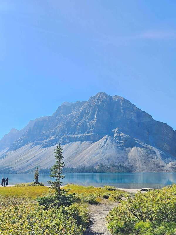 winter-full-day-private-tour-banff-icefield-parkway-trip