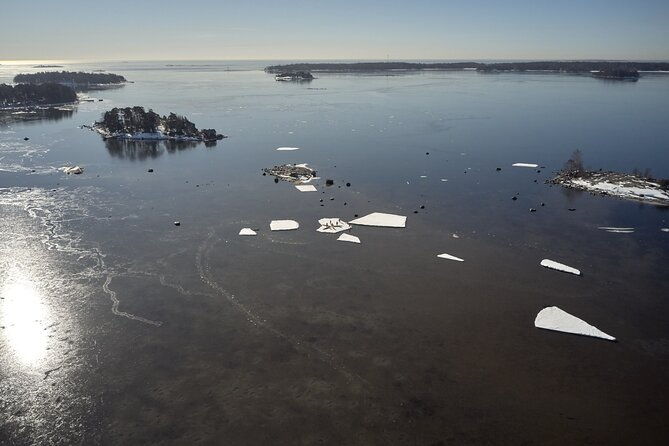 winter-kayaking-in-eastern-helsinki-archipelago