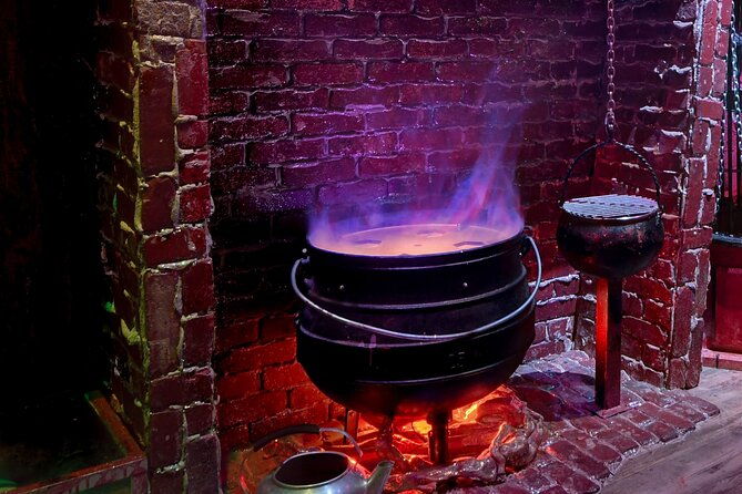 witch-house-escape-room-in-las-vegas