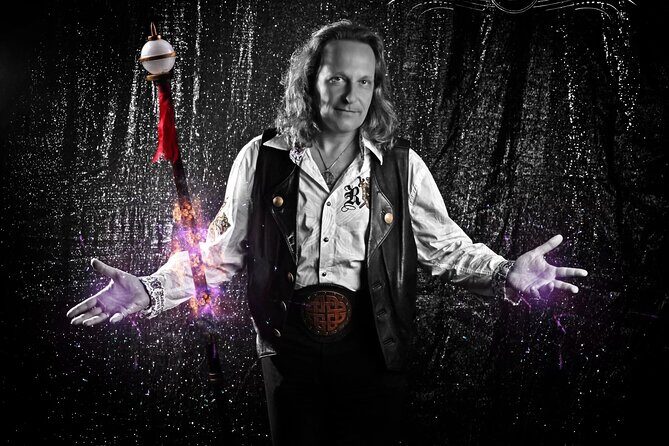 Witches and Warlocks Show at Las Vegas Magic Theater - What to Expect During the Show