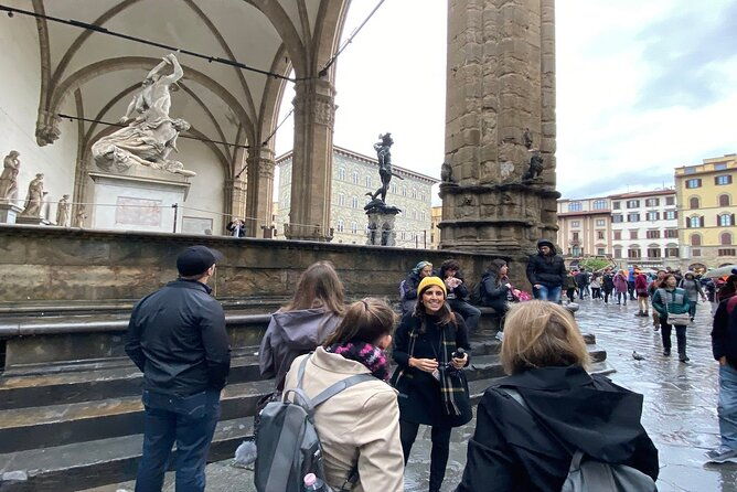 women-of-florence-walking-tour-with-city-highlights-and-medici-chapel