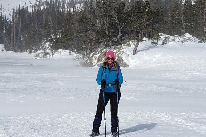 Women's Snowshoeing Emerald Lake Rocky Mountain National Park - Key Points