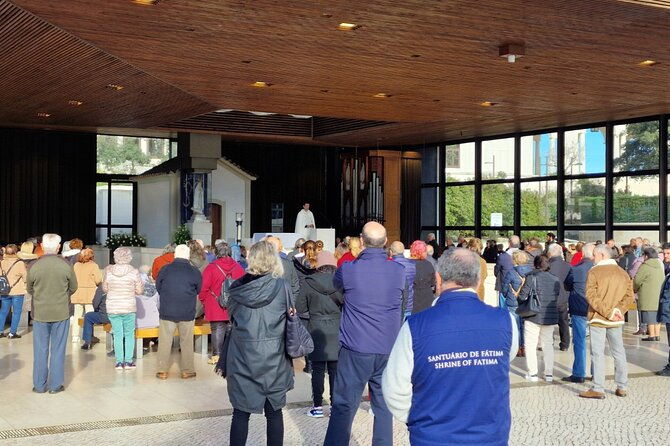 wonderful-private-full-day-tour-in-fatima-nazare-obidos