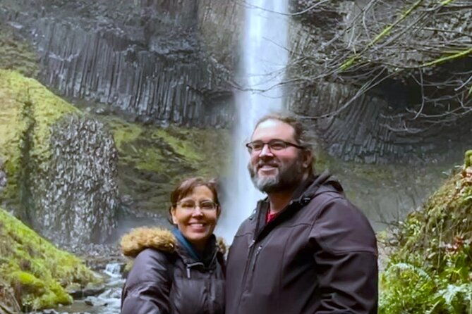 wonderful-waterfalls-columbia-river-gorge-tour-local-operators