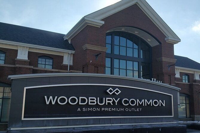woodbury-common-shopping-experience-with-private-driver-guide