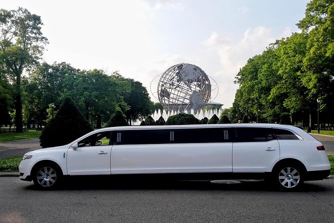 Woodbury Commons Shopping in NEW MKT Limousine - Key Points