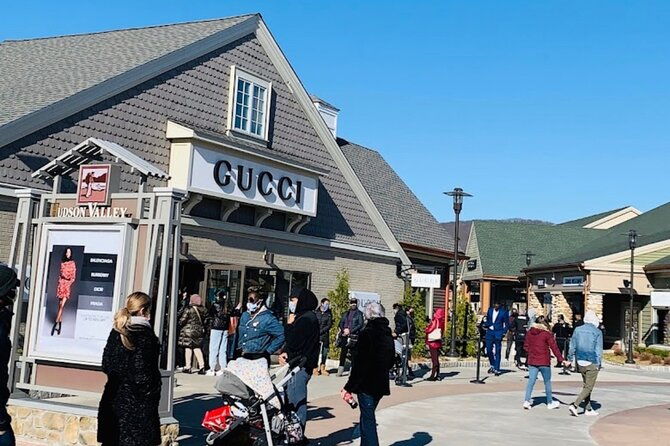 woodbury-outlet-7-hours-shopping-up-to-5pax