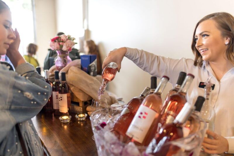 woodinville-wine-country-downtown-wine-tasting-pass