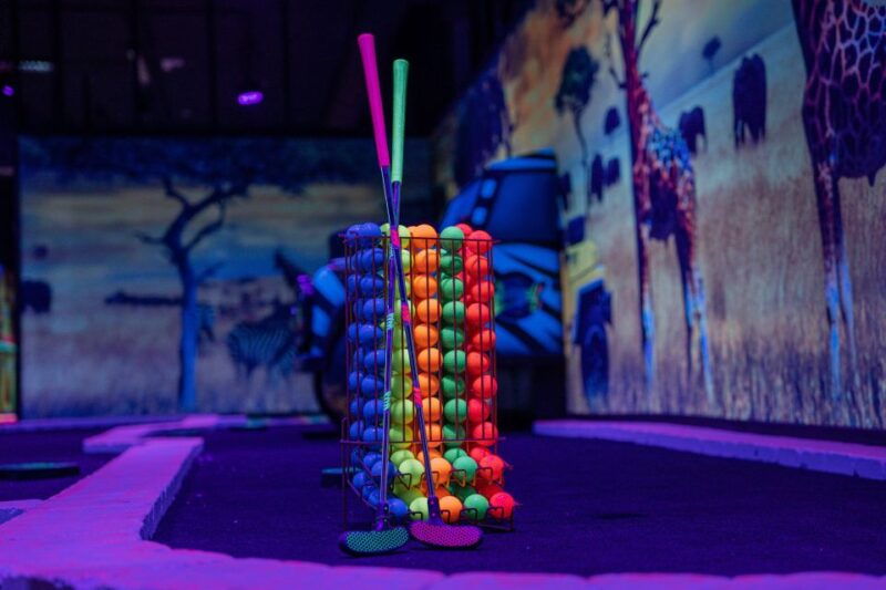 woop-glow-golf-ljubljana-btc-city