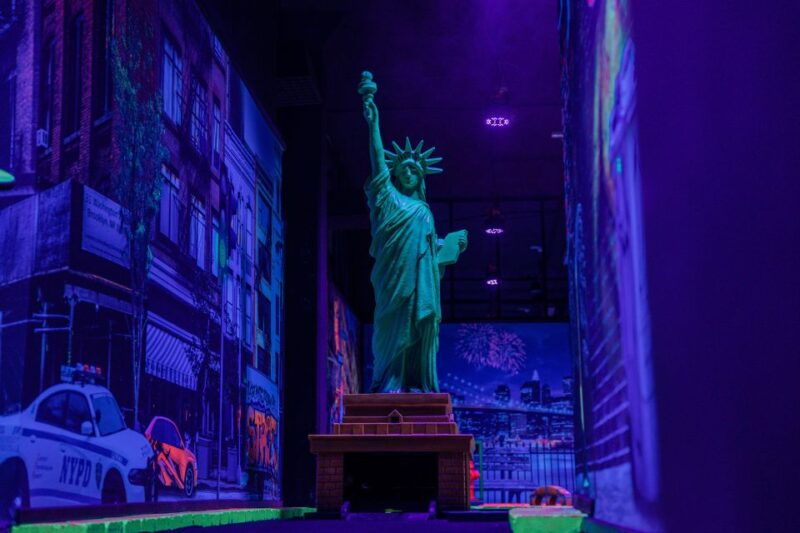 woop-glow-golf-ljubljana-btc-city