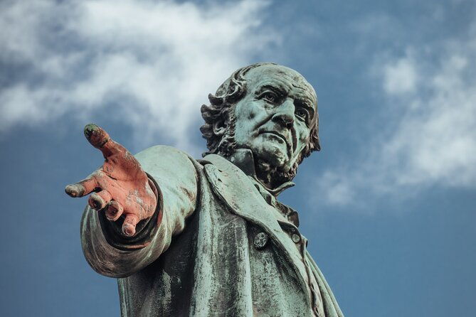 working-women-of-the-east-end-walking-tour