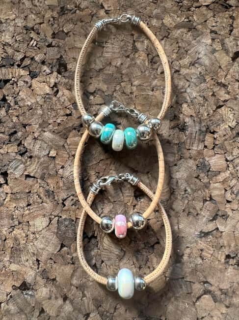 Workshop Cork Necklace, Bracelet, Brooch and Keychain - FAQ