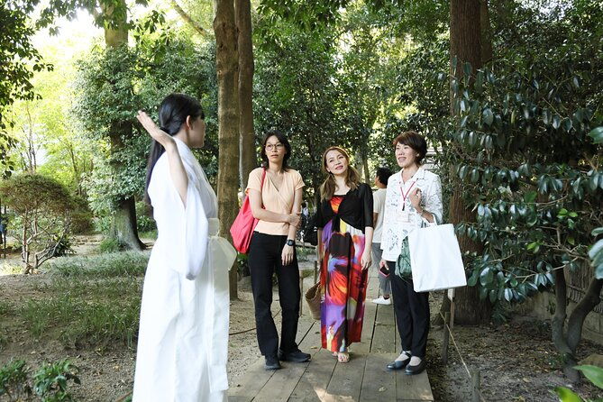 world-heritage-shimogamo-shrine-private-tour