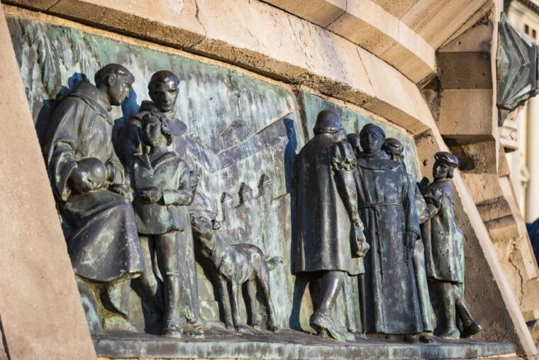 world-war-ii-history-in-barcelona-old-town-private-tour