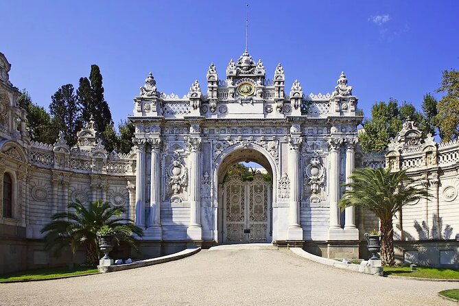 worthy-of-sultans-a-day-tour-of-bosphorus-dolmabahce-palace