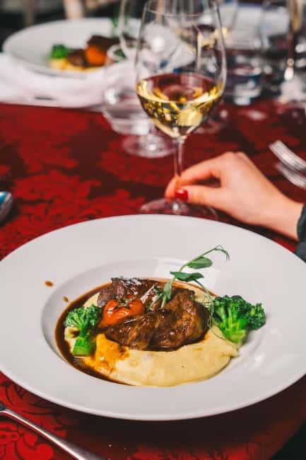 WOW Porto: Fado Show & Dinner Experience - Value and Practical Aspects