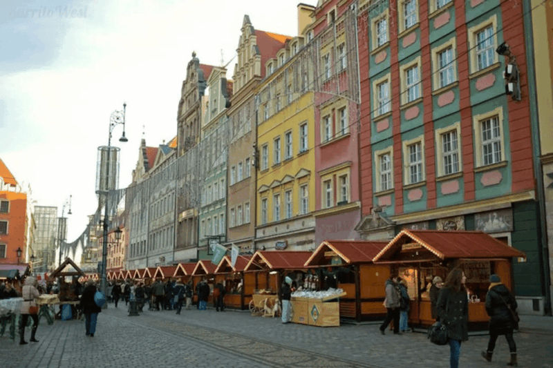 wroclaw-christmas-market-and-city-highlights-walking-tour