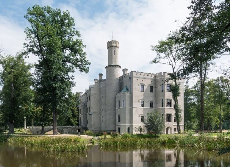 wroclaw-day-tour-to-giant-mountains-karpacz-palaces-valley