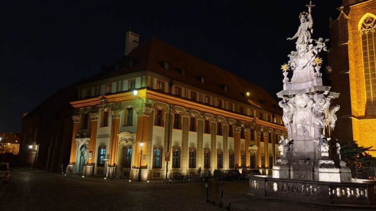 wroclaw-guided-city-night-tour-2-hours