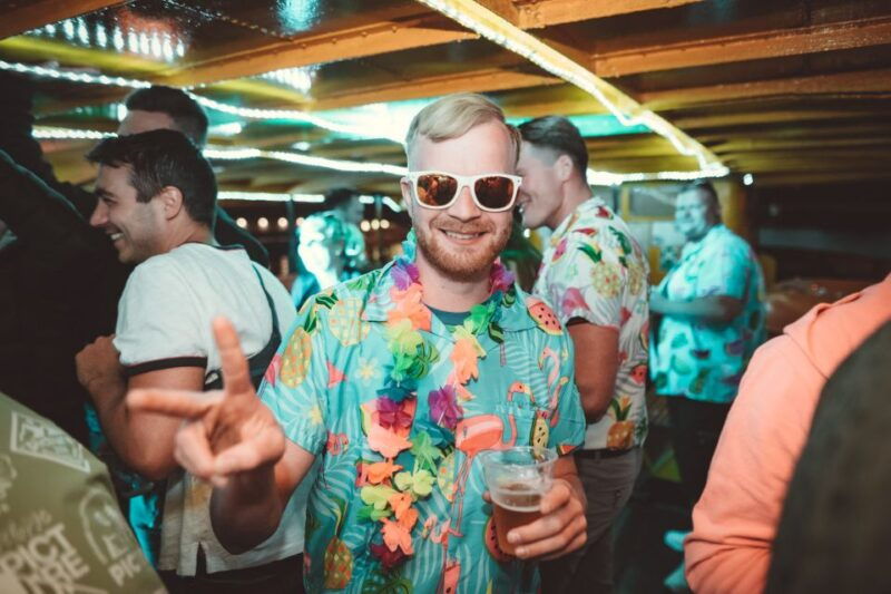 wroclaw-oder-river-boat-party-with-unlimited-drinks