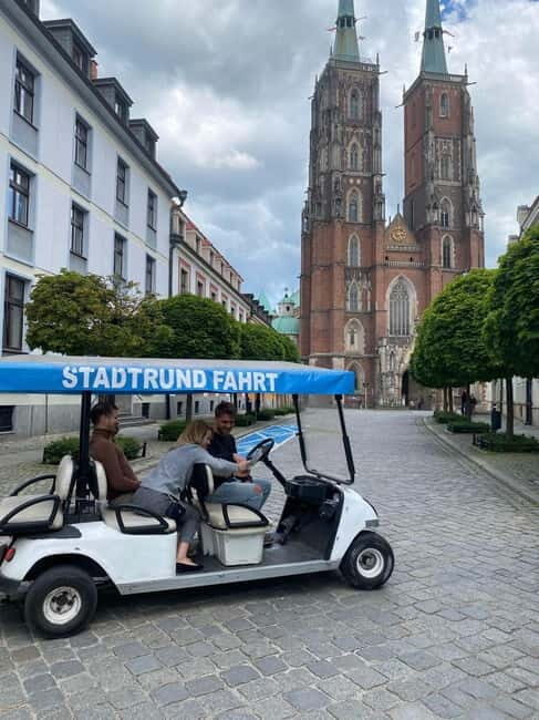 Wroclaw: Private Sightseeing and Beer Tour by Golf Cart - Discovering Wroclaw on a Golf Cart
