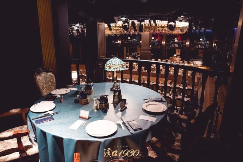 Wuhan: Yellow Crane Tower, East Lake & Hankow Tour - Night Feast and Cabaret: Glamour of the Roaring Twenties