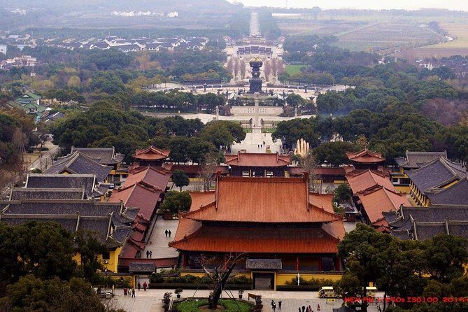 Wuxi Lingshan Grand Buddha Private Tour from Nanjing by Bullet Train - The Value of a Private Guided Tour
