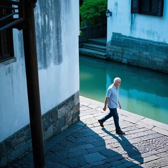 Wuzhen: Xizha and Dongzha Water Towns Night Tour - Key Points