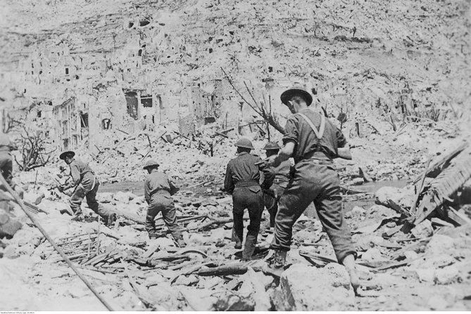 wwii-battlefields-montecassino-and-rapido-river-from-rome