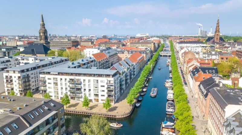 wwii-copenhagen-nyhavn-and-war-museum-private-walking-tour