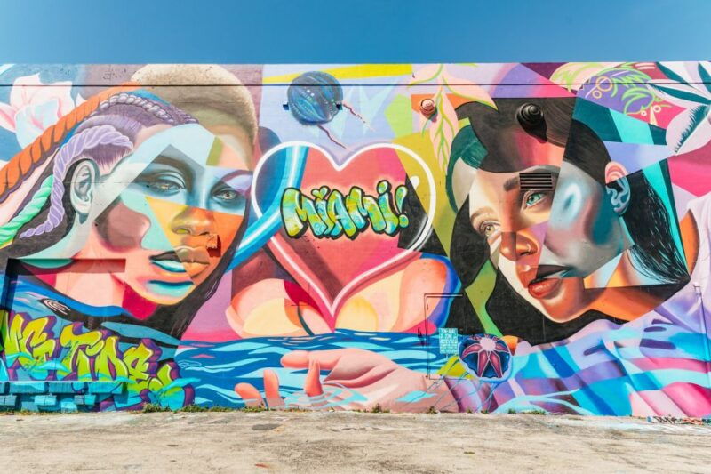 wynwood-art-district-1-hour-street-art-tour-by-golf-cart