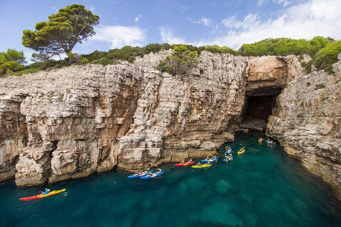 x-adventure-sea-kayaking-half-day-tour-in-dubrovnik