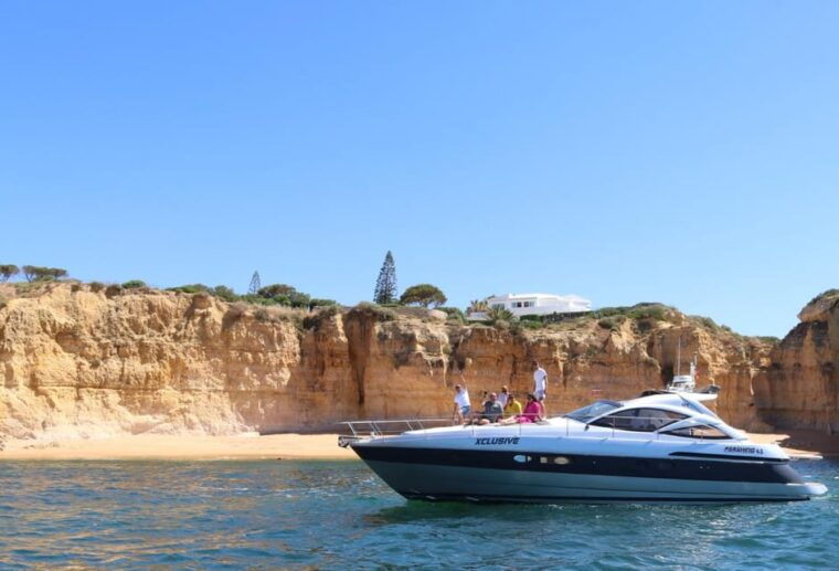 xclusive-luxury-yacht-albufeira