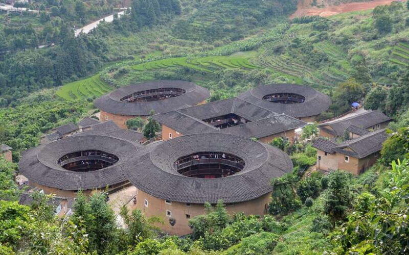 xiamen-tianluokeng-tulou-private-day-tour-with-lunch
