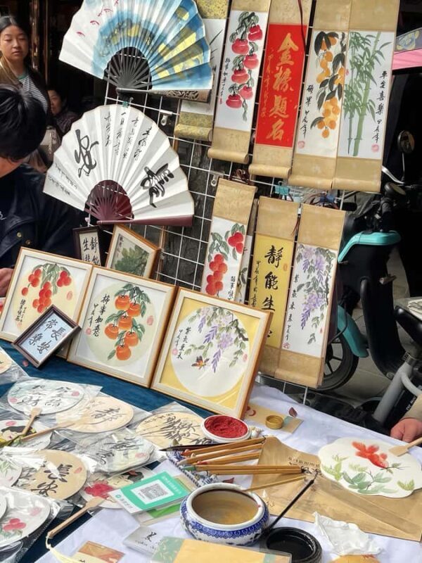 Xi'an: Cultural Hilights and Food Tasting Private Day Tour - Key Points