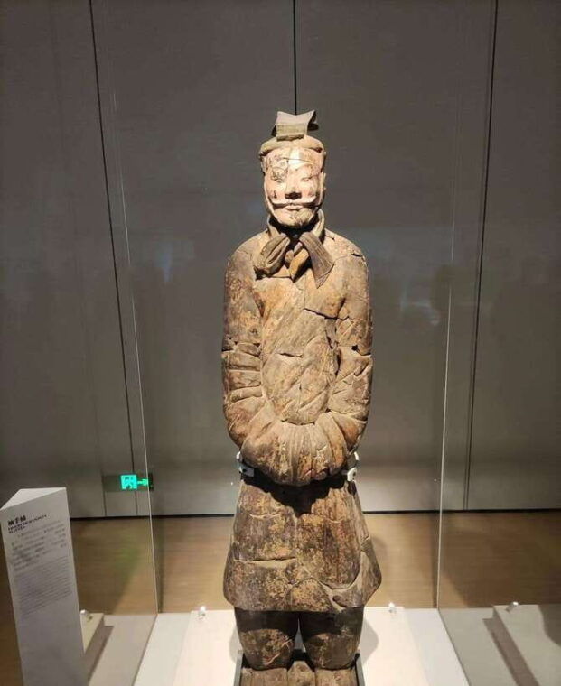 xian-guided-tour-terracotta-warriors-armyhauqing-palace