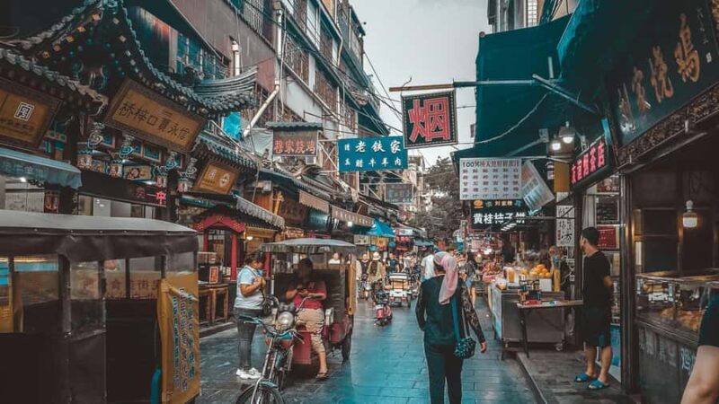 Xian: Huimin Street Tour with Massage & Hotel Pickup - Key Points