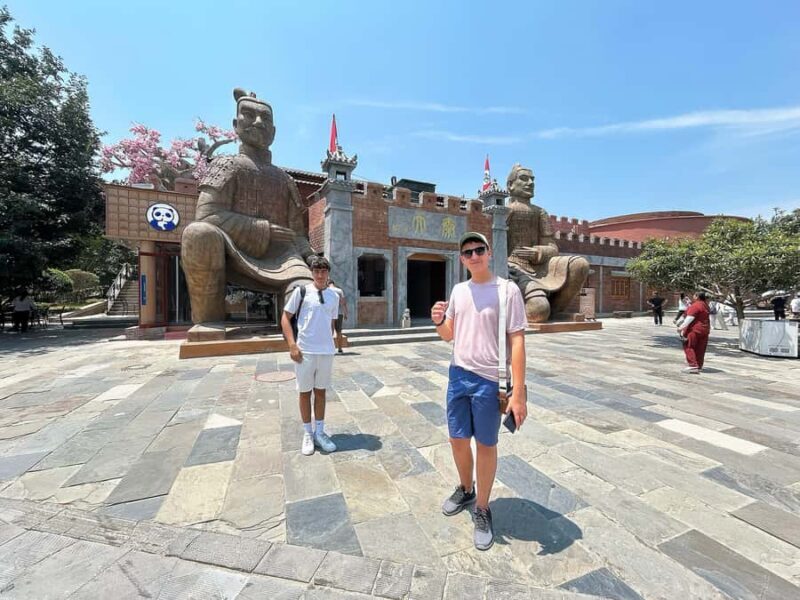 Xi'an in A Day: Terracotta Army+City Highlights+Family Lunch - The Sum Up