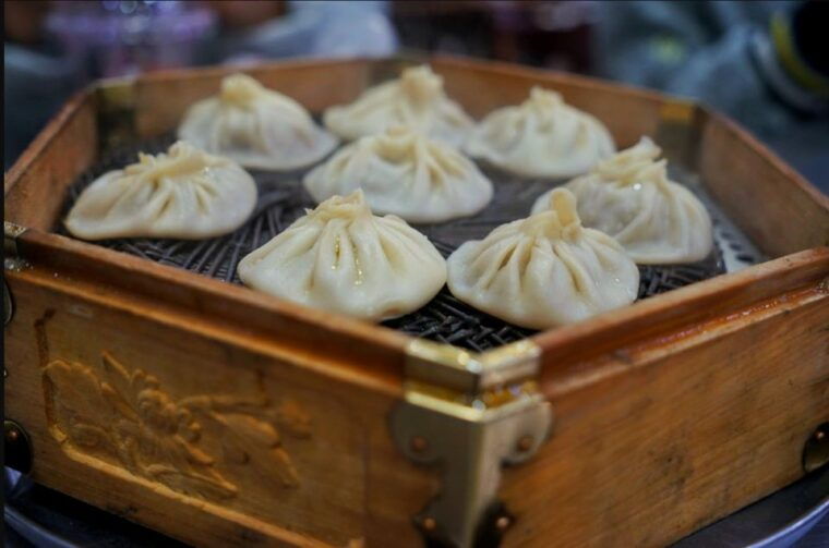 xian-muslim-quarter-night-market-foodie-walking-tour