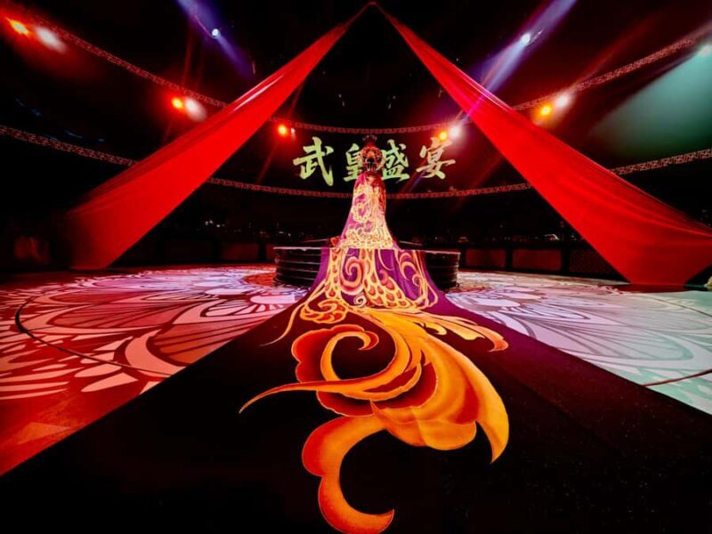 Xi'an: Royal Cultural Dinner Show  WuHuangShengYan - Key Points