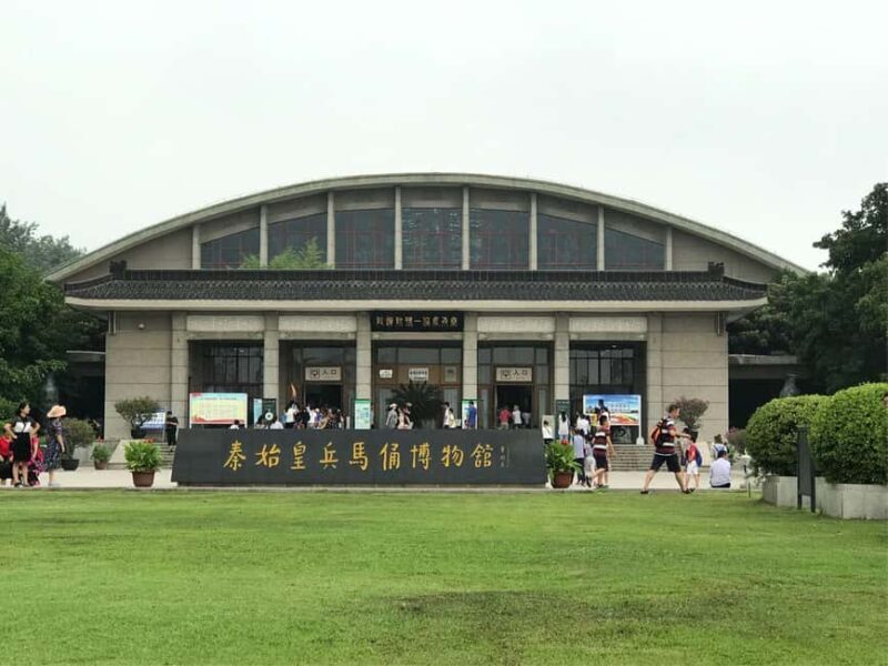 Xian: Terracotta Army Ticket Guided & Transfer Tour Option - Exploring the Terracotta Army with a Guided & Transfer Tour in Xian