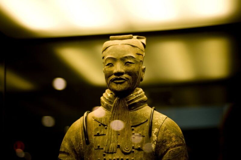 xian-terracotta-warriors-and-city-wall-private-day-tour