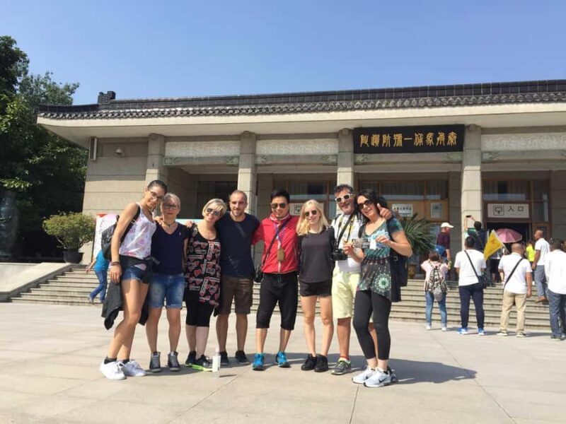 Xian Terracotta Warriors Bus Tour - An In-Depth Look at the Xian Terracotta Warriors Bus Tour