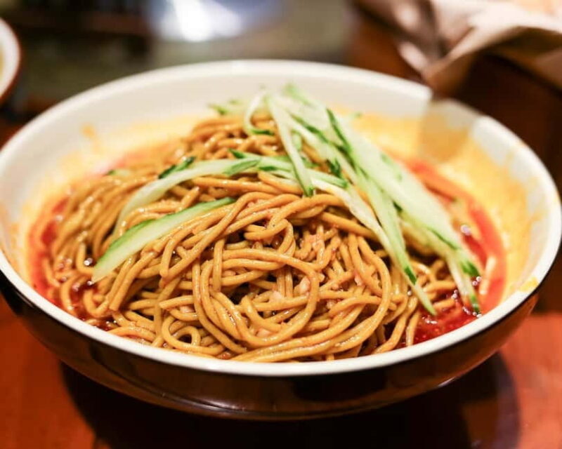 Xian: Terracotta Warriors, City Wall, and Tuktuk Food Tour - Key Points