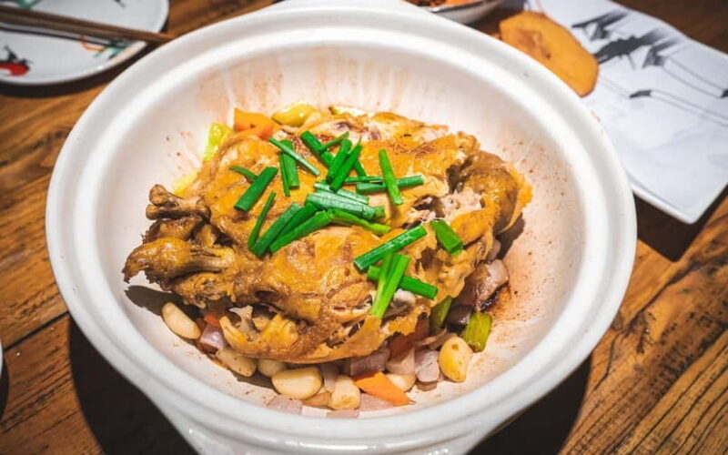 Xian: Terracotta Warriors, City Wall, and Tuktuk Food Tour - FAQ